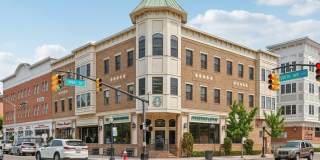 17-19 North Union Avenue Gallery 32