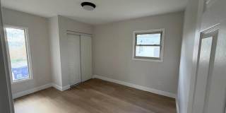 16931 Prairie Street Gallery 11