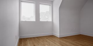 400 Denniston St Gallery 3