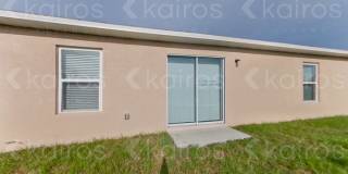 3024 Northeast 1st Avenue Gallery 17