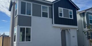 BRAND NEW HOME IN LINCOLN Gallery 1