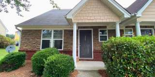 ROOMMATE MATCHING ONLY - PRE-LEASING FOR AUGUST 2 2026! 1/2 Off Deposit! Gallery 1