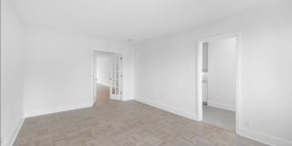926 Park Ave Gallery 5
