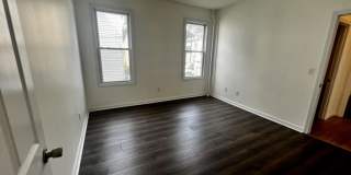 3-5 Woodbine St. Gallery 6