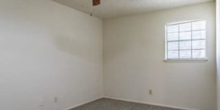 2650 Thousand Oaks Dr, #710 2650 Thousand Oaks Dr, #710 Gallery 1