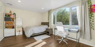 405 Burnet Place Gallery 14