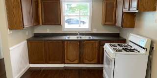 Lovely 3 Bedroom Southside Holland Gallery 8