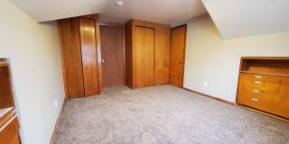 Charming 4-Bedroom Property in Prime Location Gallery 29