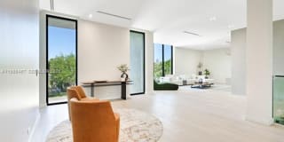 493 Holiday Dr #0 HALLANDALE BEACH, FL 33009 Gallery 29