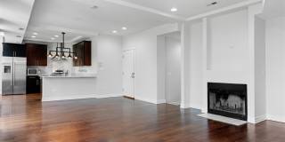 323 W Webster Avenue Gallery 4