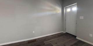 Modern 3-Bed Philly Rental with Natural Light and Exposed Brick. Gallery 10