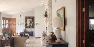 6101 Palmetto Dr Gallery 56