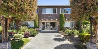 1212 Regent St #J - 2 bedroom | 1 bath Gallery 1