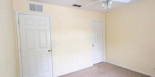 2/2.5 Townhome in Fort Myers for Rent Gallery 16