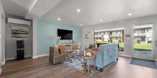 Sunset Square Gallery 57