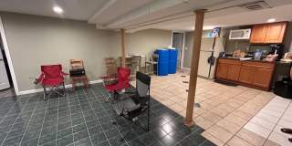 869 Gates Avenue Gallery 11