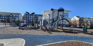 5426 GREENPOINT Lane Gallery 55