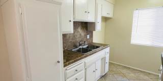 949 North Alfred Street Gallery 3