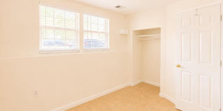 8268 VERMONT Place Gallery 24