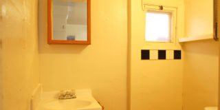 2100C Gallery 13
