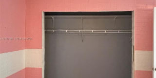 4711 SW 23rd St Gallery 14