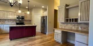 Beautiful 3 bed 2 bath home in The Preserve Subdivision just off Linder  Ln in Eagle. Gallery 24