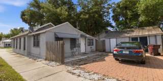 Charming 3-Bed Home- 1 Block to Downtown Gallery 1
