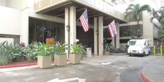 411 Hobron Lane Gallery 24