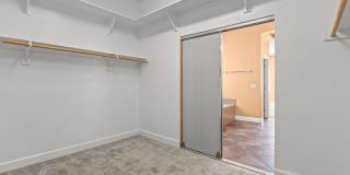 2771 E Wisteria Drive Gallery 23