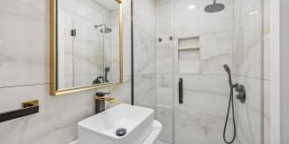 269 Montgomery Street Gallery 18