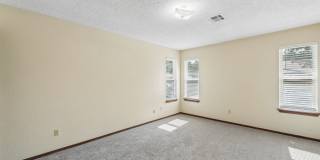 208 Hudson Pl Gallery 17