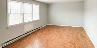 53 Hiltbrand Road unit: Apt 3-10 Gallery 1