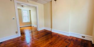 560 Manor St Gallery 5