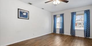 Charming Duplex Near Daffin Park with Private Fenced Yard and Off-Street Parking Gallery 4