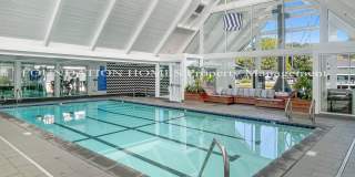 VIDEO - Live off a Marina - High-End Finishes - Balcony - FOUNDATION Gallery 9