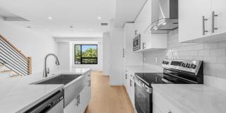 2534 ELVANS Road SE Gallery 7