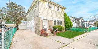 22 Gotham Avenue Gallery 1