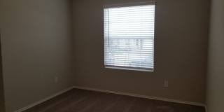 10403 Midsummer Meadow Gallery 13