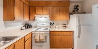 Willow Creek Apartments Gallery 8