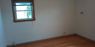 4950 Greenwood Street Gallery 12
