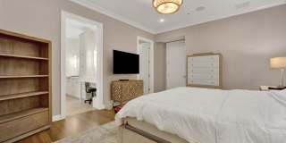 103 East Chestnut Street Gallery 42