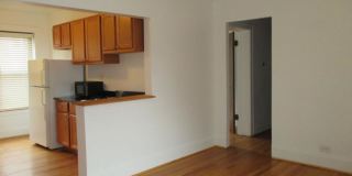 925 West Oakdale 1F Gallery 4