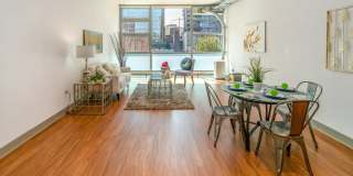 Beautiful 1 Bed 1 Bath in Denny Triangle Gallery 7
