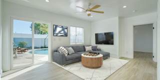 24306 Gilmore Street Gallery 36