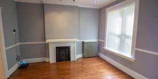 2 bed/1 bath, Single-family Home! Modern and spacious with off-street parking and a relaxing backyard Gallery 12