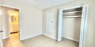 Cozy 2 bedroom Duplex Gallery 11