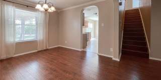 2237 Stoneleigh Drive Gallery 4