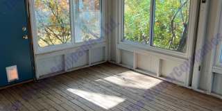 4 Bedroom, 2 Bathroom Home for Sublease Gallery 1