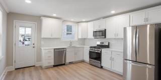 809 N PROVIDENCE RD Gallery 1