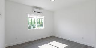Brand New 4 plex with over 1300+ Square Feet. 2 Bedrooms, 2 Baths with attached garage and located in Cul-de-sac. Gallery 19